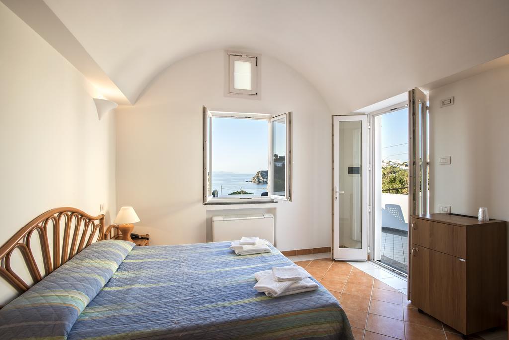 Hotel Villaggio Dei Pescatori Ponza Eksteriør billede