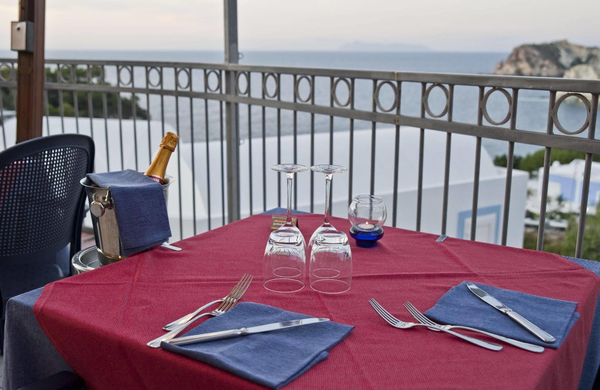 Hotel Villaggio Dei Pescatori Ponza Eksteriør billede